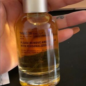 Tabac 28 men and women